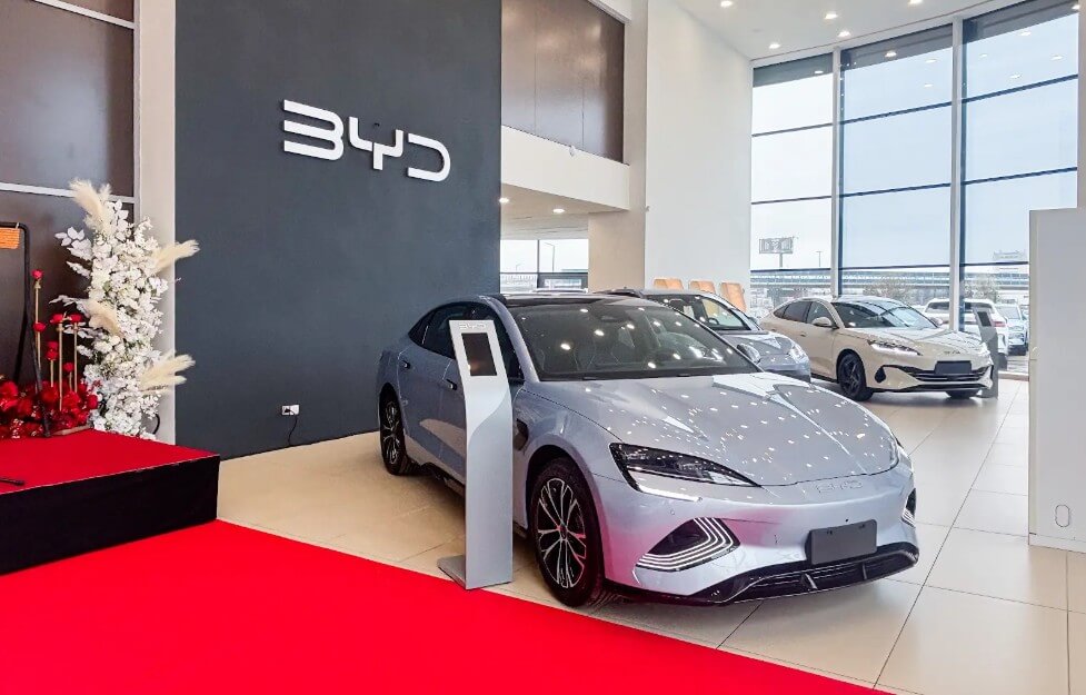 BYD шоурум